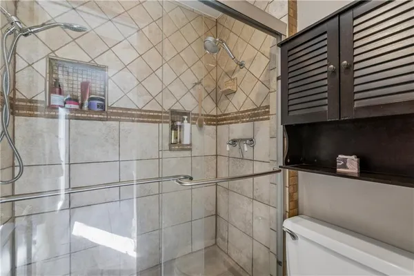 $419,900 | 3711 Northeast Beechwood Drive, Lee's Summit, MO 64064