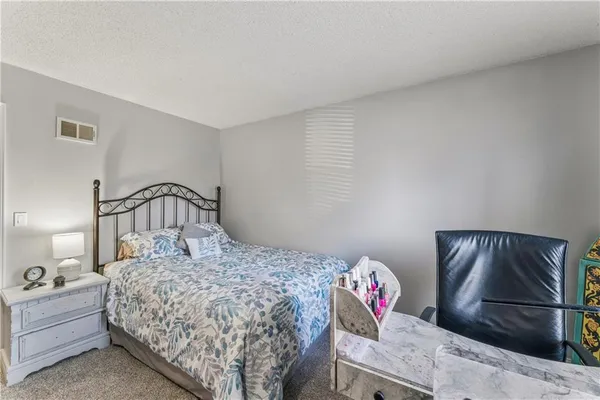 $419,900 | 3711 Northeast Beechwood Drive, Lee's Summit, MO 64064