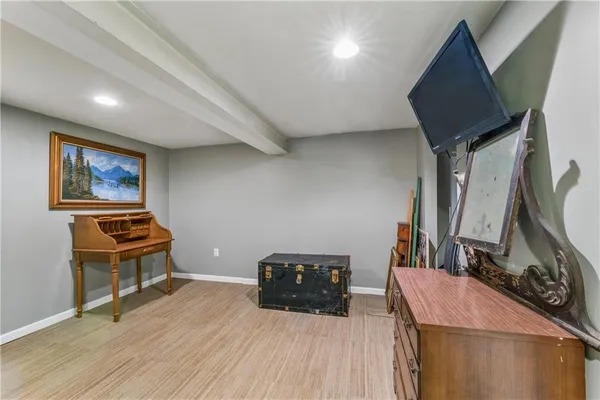 $419,900 | 3711 Northeast Beechwood Drive, Lee's Summit, MO 64064
