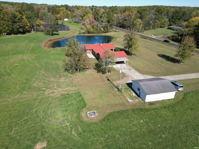 $849,900 | 6105 Highway 59, Jasonville, IN 47438