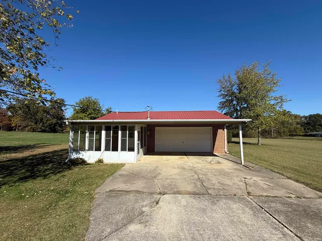 $849,900 | 6105 Highway 59, Jasonville, IN 47438