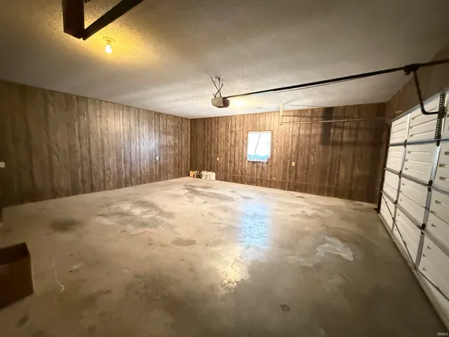 $849,900 | 6105 Highway 59, Jasonville, IN 47438