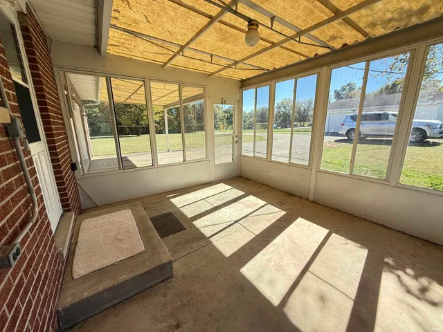 $849,900 | 6105 Highway 59, Jasonville, IN 47438