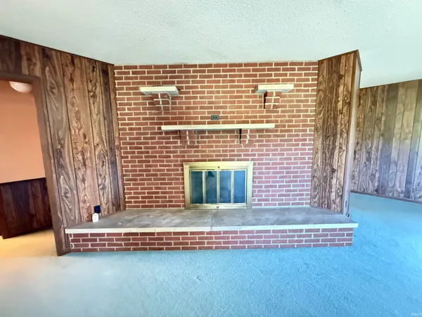 $849,900 | 6105 Highway 59, Jasonville, IN 47438