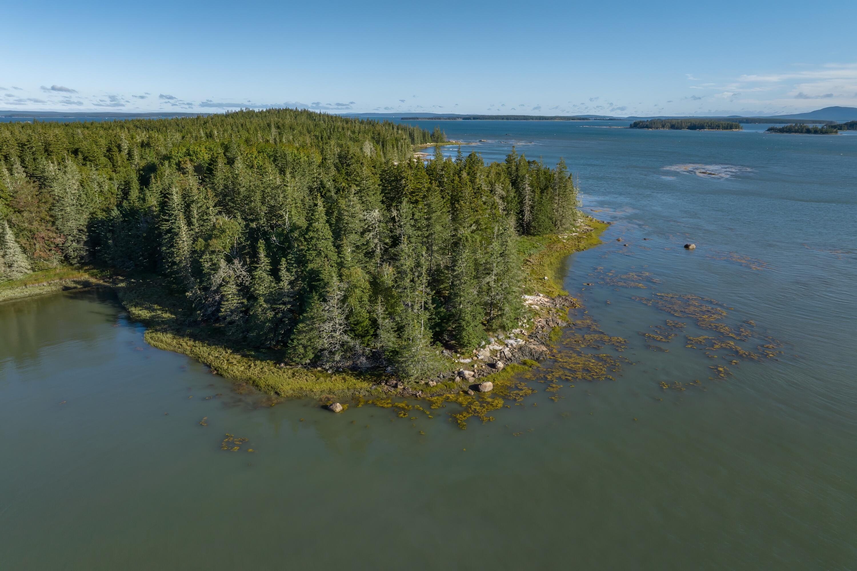 18 Jericho Bay Road Swans Island, ME 04685 - Photo 11 of 36