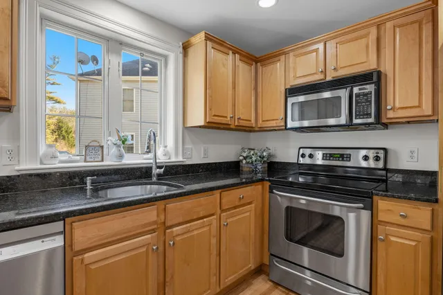 $799,000 | 6 Granite Circle, East Sandwich, MA 02537