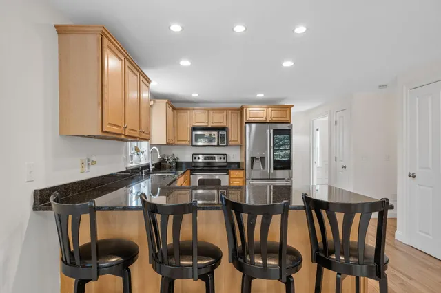 $799,000 | 6 Granite Circle, East Sandwich, MA 02537