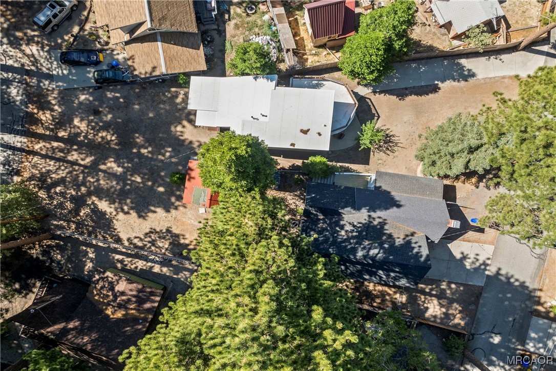 2544 Spring Drive Running Springs, CA 92382 - Photo 34 of 38