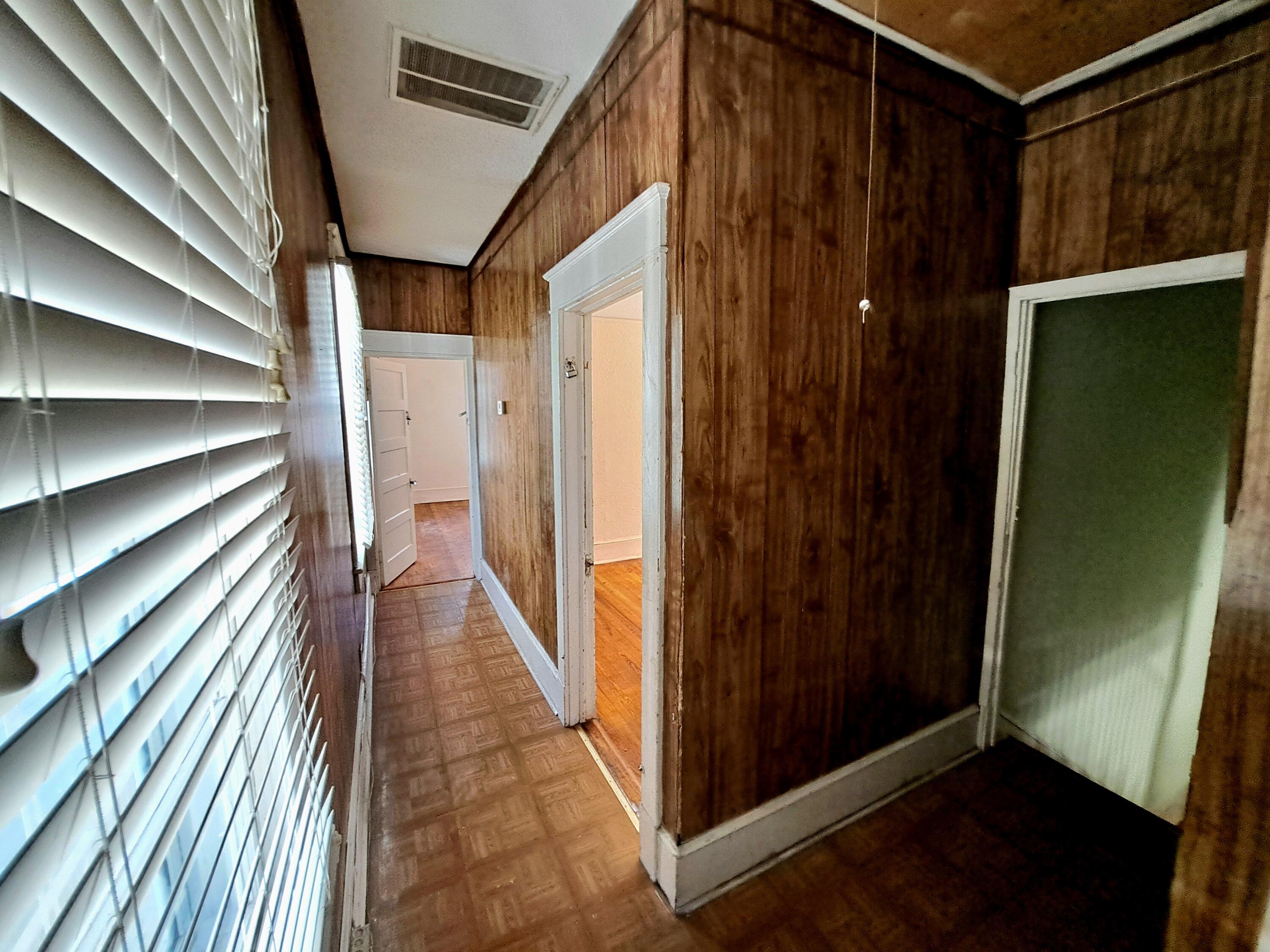 668 Rutledge Avenue Charleston, SC 29403 - Photo 15 of 23 20250227_123830