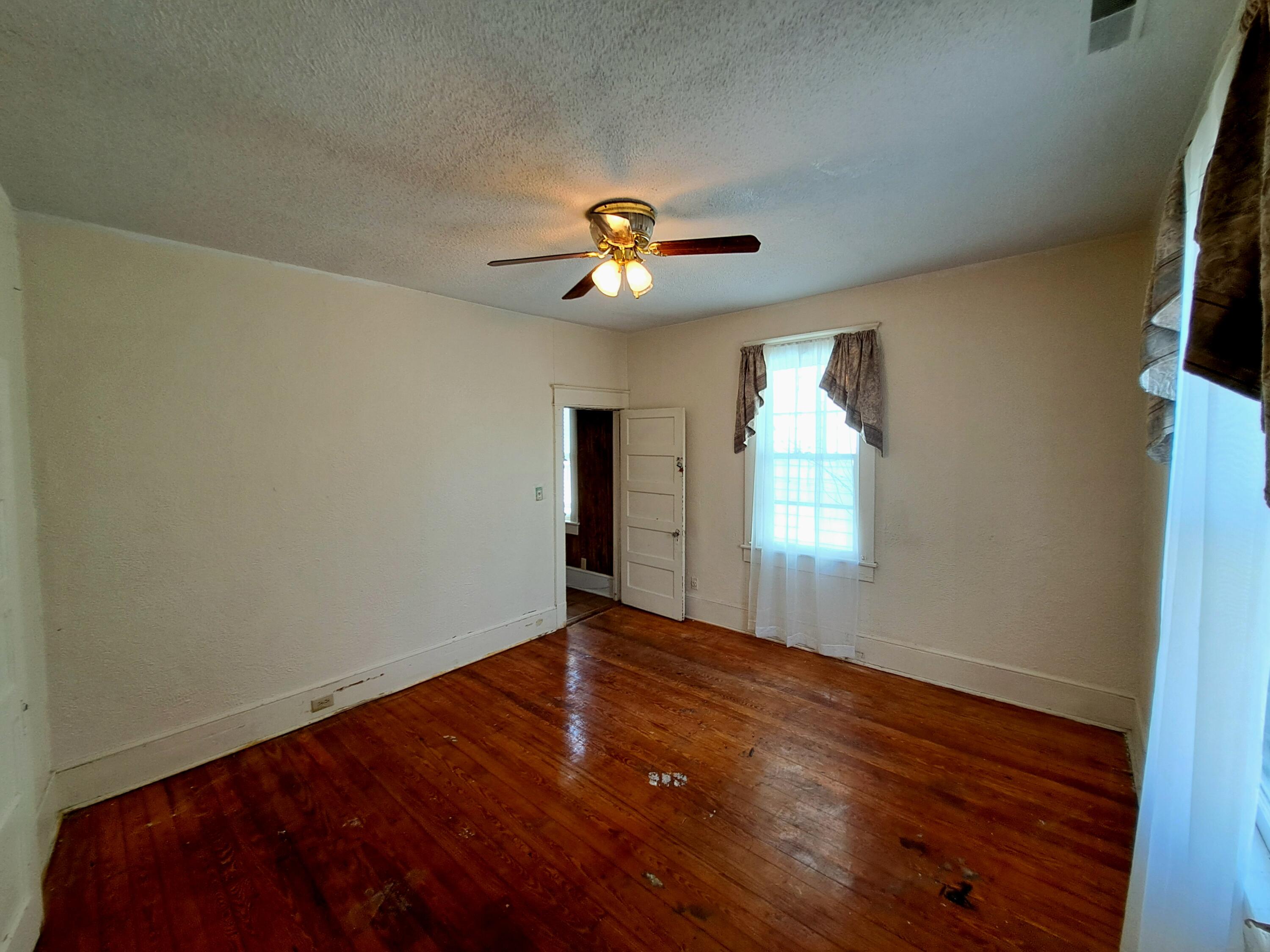 668 Rutledge Avenue Charleston, SC 29403 - Photo 18 of 23 20250227_124052