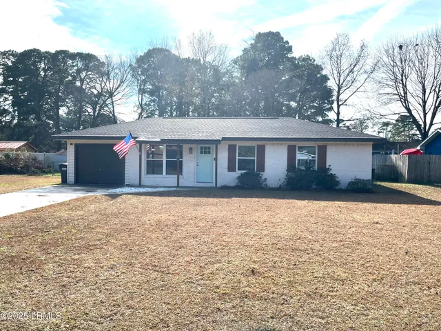 $260,000 | 4340 Pinewood Circle, Beaufort, SC 29906