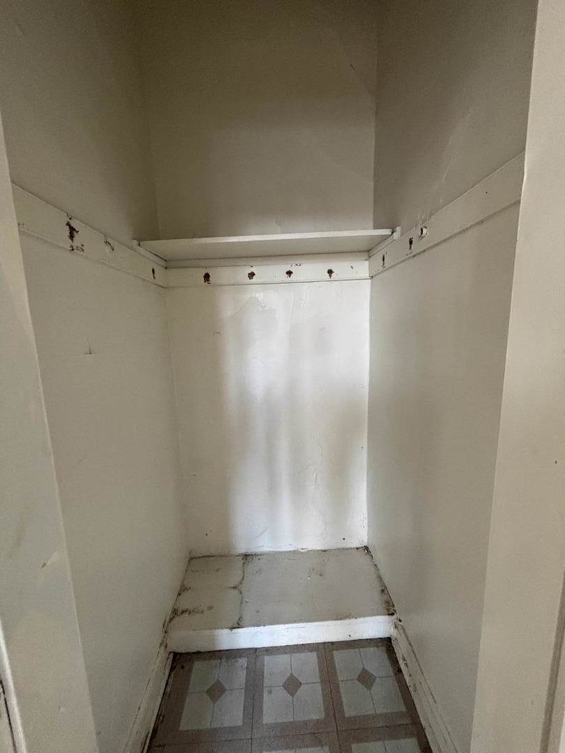 3316 West Maypole Avenue Chicago, IL 60624 - Photo 31 of 40 a view of walk in closet