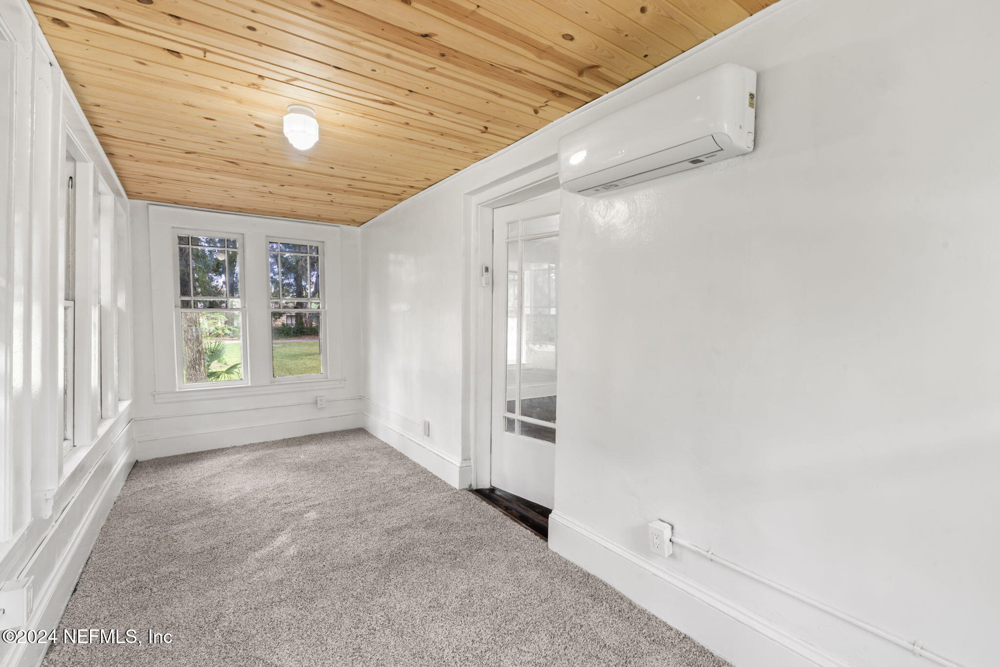 33 River Road Orange Park, FL 32073 - Photo 43 of 81 a view of an empty room with a window