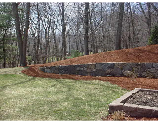 140 O'Malley Road Marlborough, MA 01752 - Photo 2 of 19 a view of a backyard