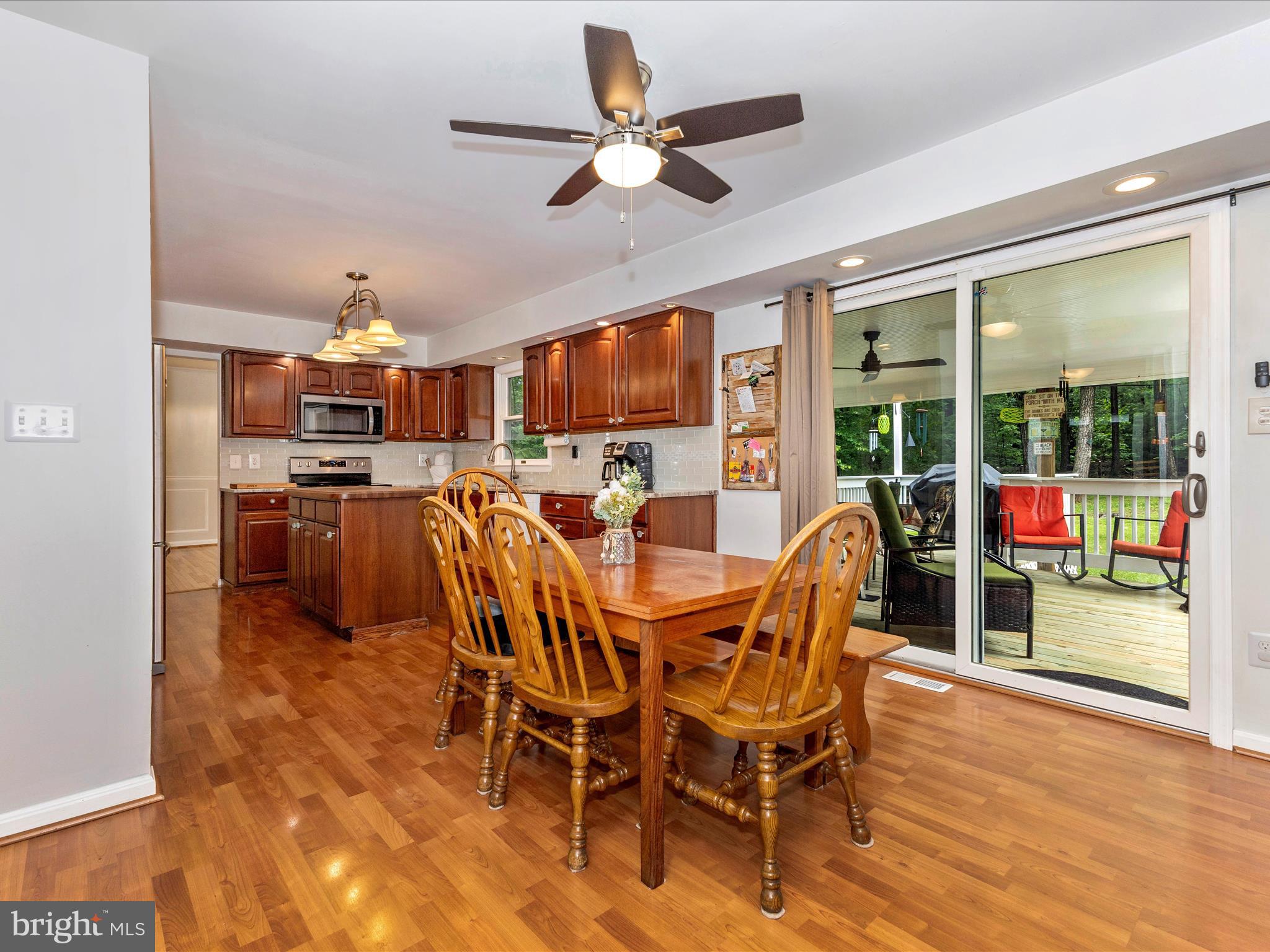 4024 Roop Road New Windsor, MD 21776 - Photo 11 of 49 Breakfast Area