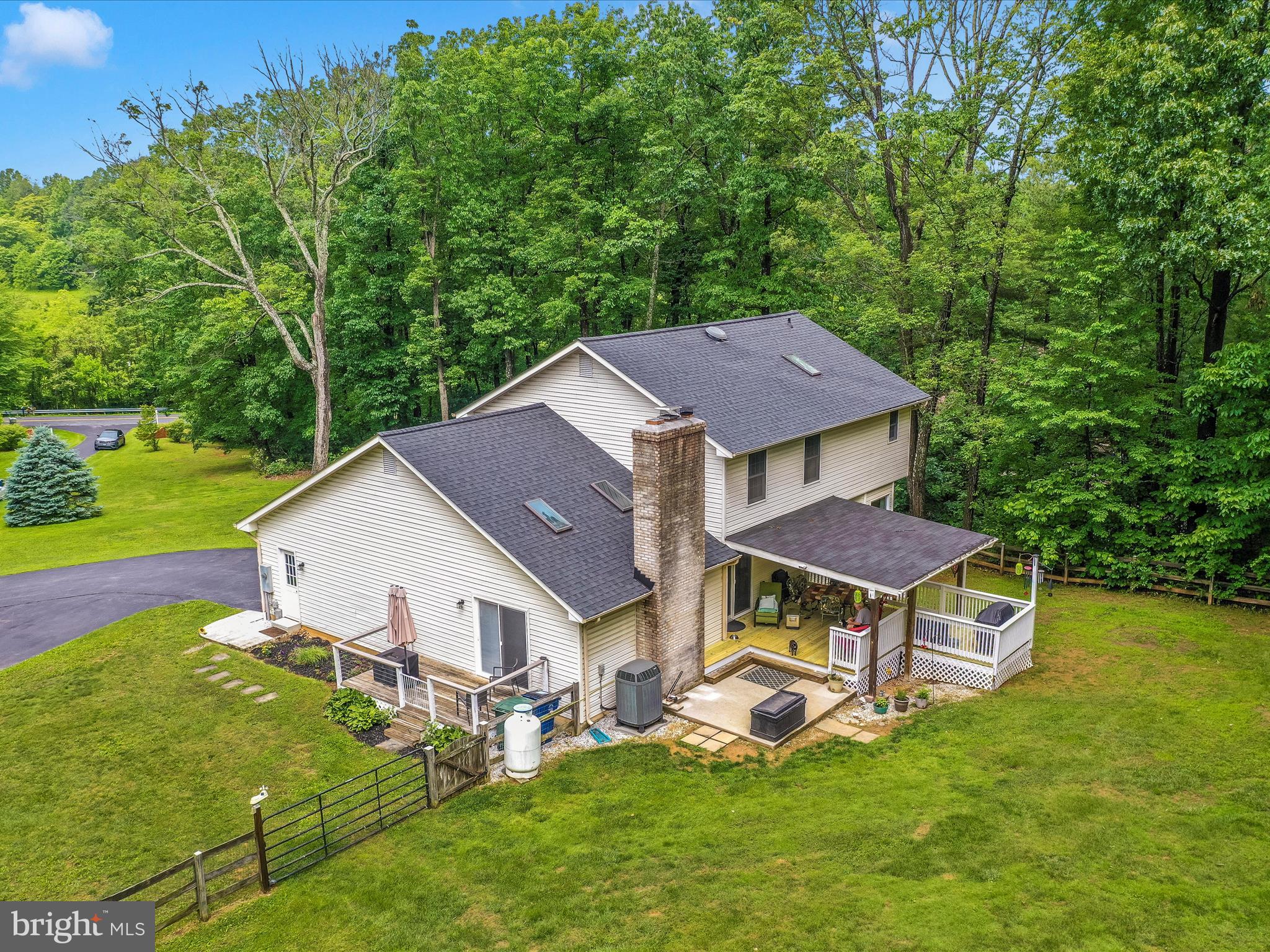 4024 Roop Road New Windsor, MD 21776 - Photo 3 of 49 Aerial Back
