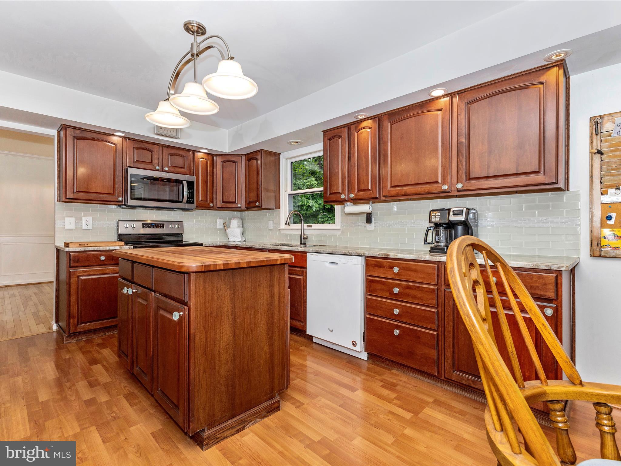 4024 Roop Road New Windsor, MD 21776 - Photo 9 of 49 Kitchen