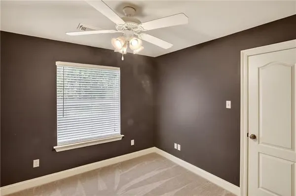 $1,900 | 278 Emerald Oaks Drive, Covington, LA 70433