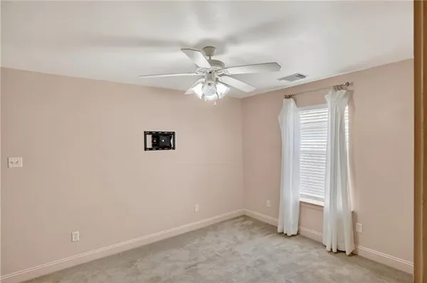 $1,900 | 278 Emerald Oaks Drive, Covington, LA 70433