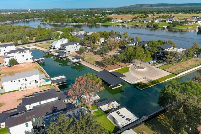 $1,950,000 | 1-b-8 Lake Street, Kingsland, TX 78639