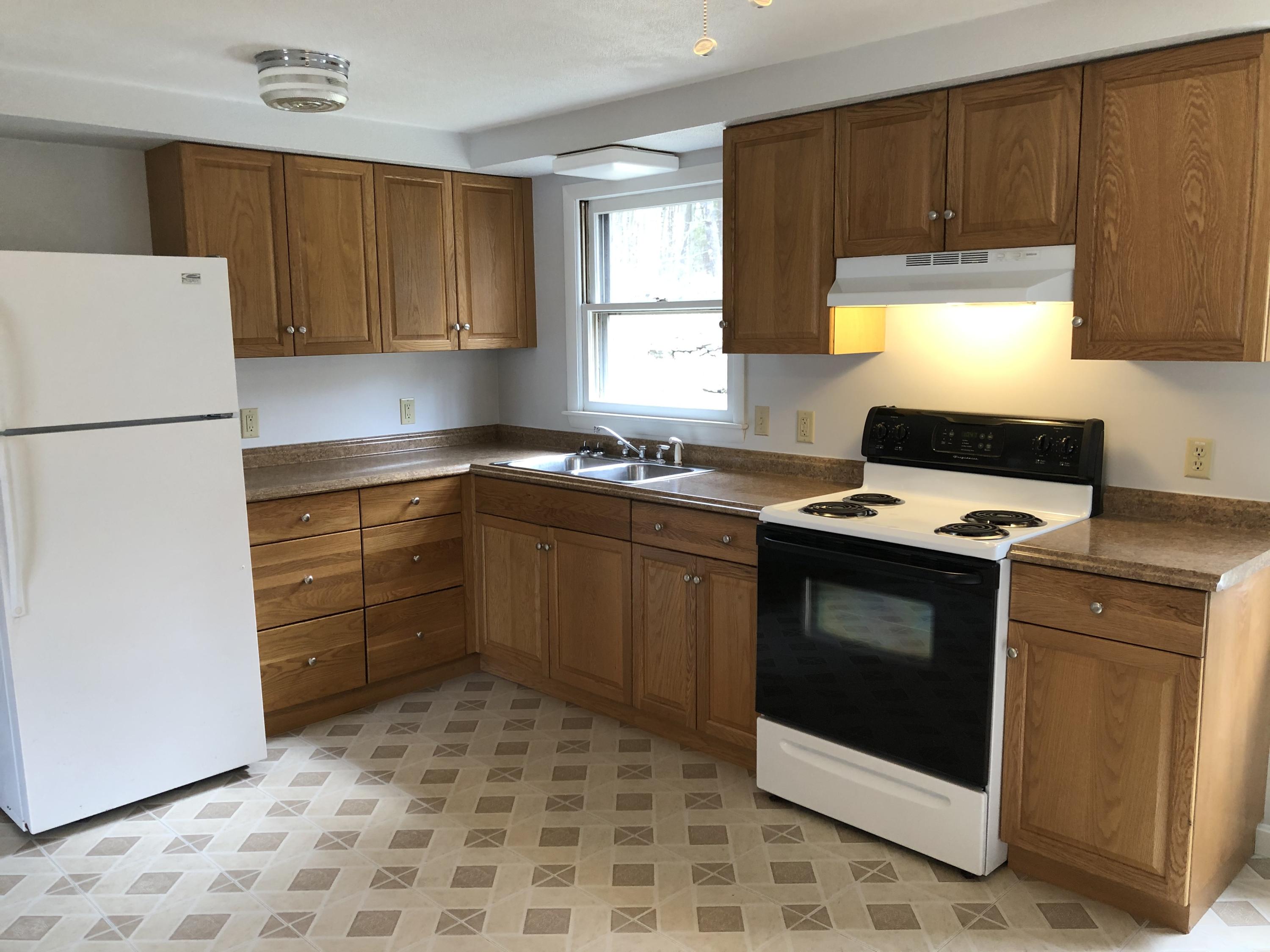 79 Sherburne Street Springvale, ME 04083 - Photo 9 of 22 19