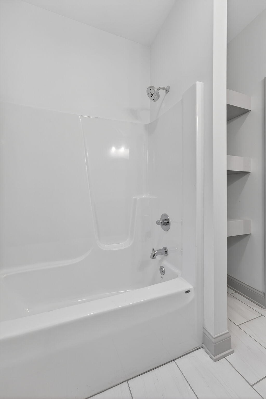 238 East 550 North Rensselaer, IN 47978 - Photo 30 of 33 a bathroom with a bathtub