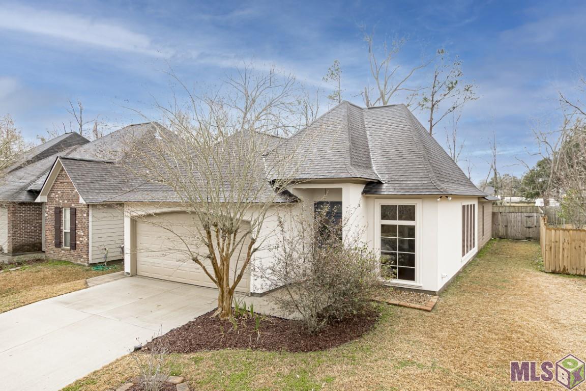 8808 Magnolia Leaf Avenue Baton Rouge, LA 70810 - Photo 1 of 35