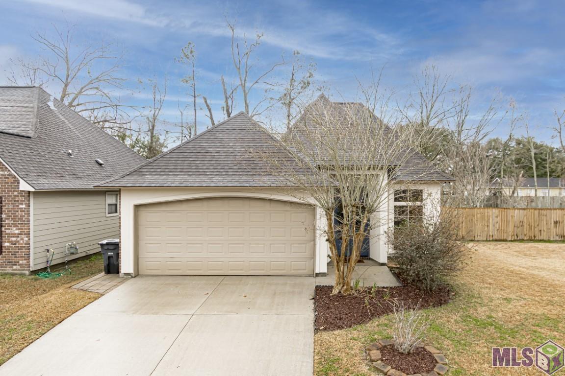 8808 Magnolia Leaf Avenue Baton Rouge, LA 70810 - Photo 3 of 35