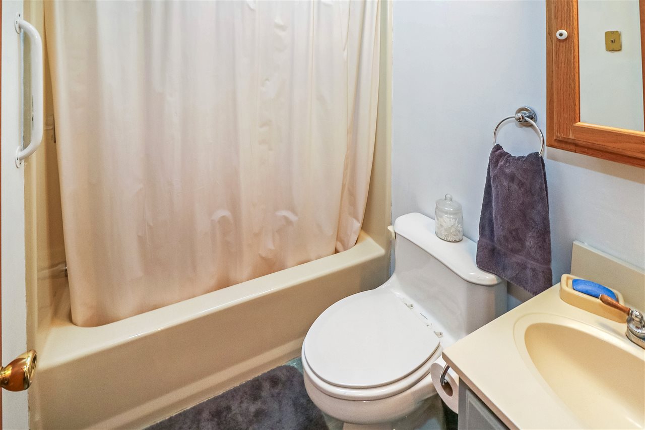 161 Georgetown Drive Barnstead, NH 03225 - Photo 20 of 26 Gallery Image 20