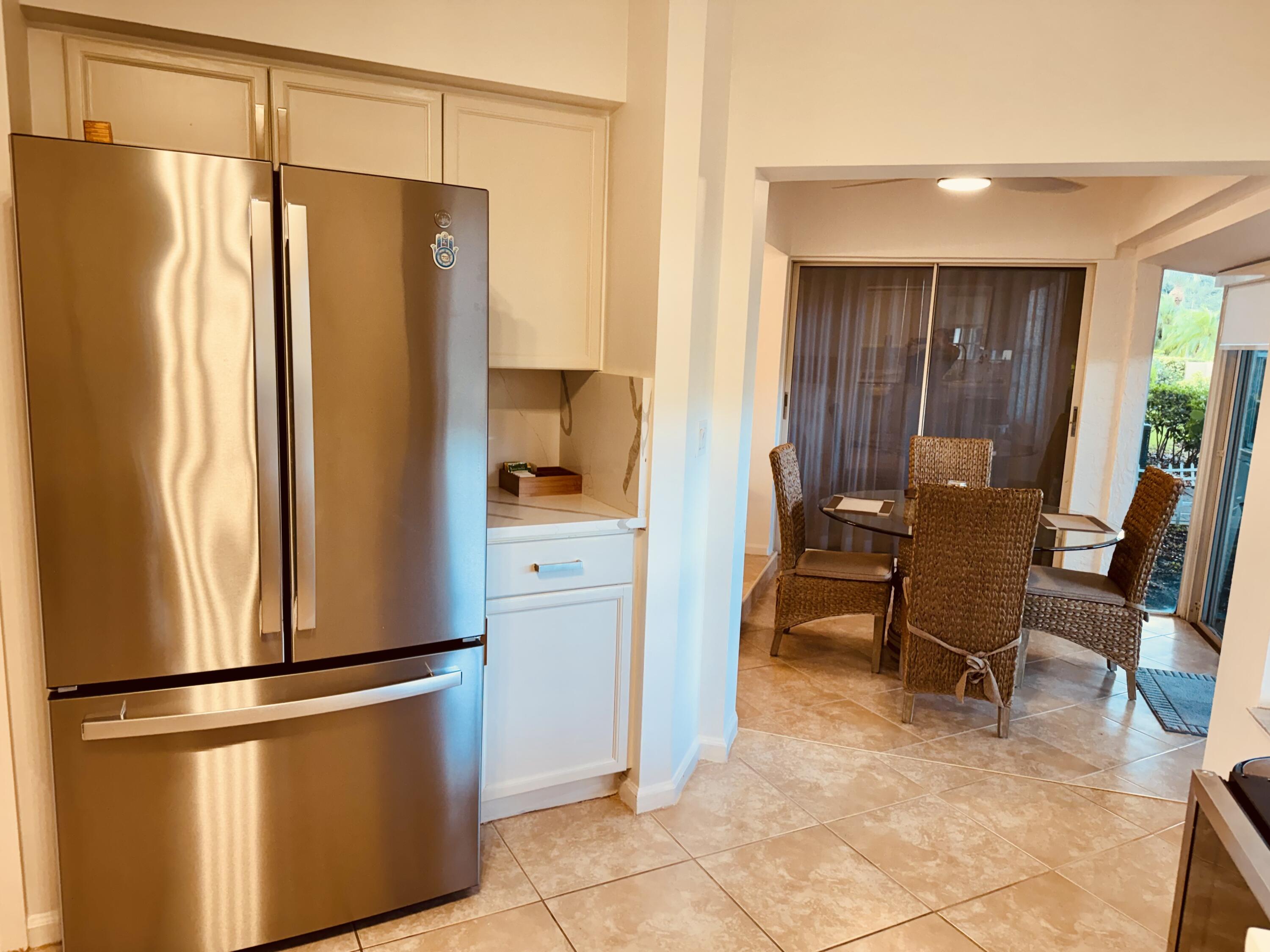 17274 Boca Club Boulevard, Unit 2308 Boca Raton, FL 33487 - Photo 9 of 37 IMG_1731