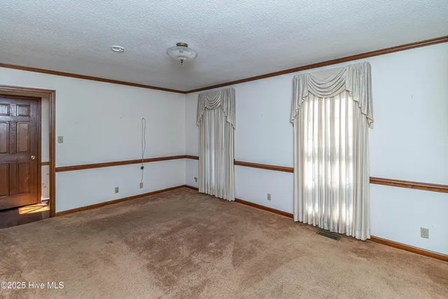 $279,900 | 206 Maplewood Drive, Goldsboro, NC 27534