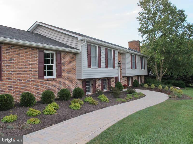 20813 West Liberty Road White Hall, MD 21161 - Photo 2 of 30 Exterior (Front)