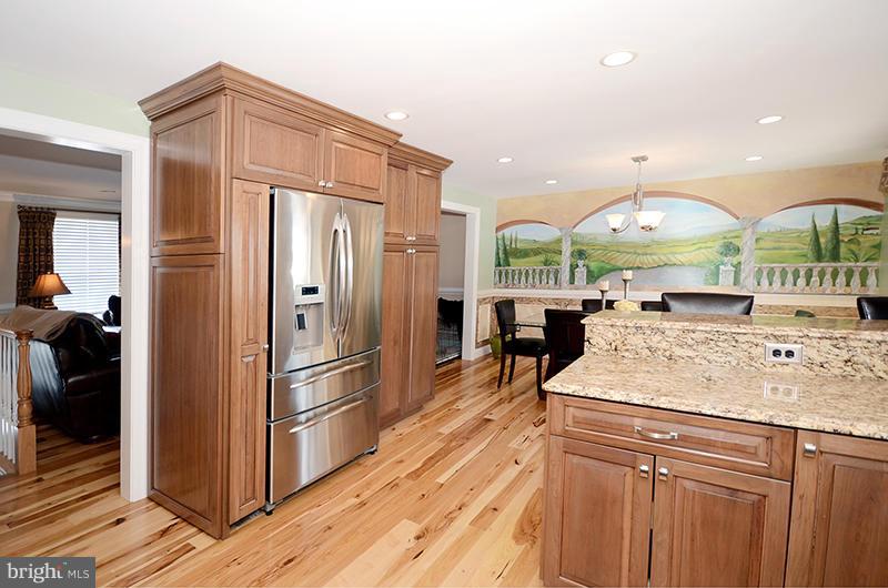 20813 West Liberty Road White Hall, MD 21161 - Photo 6 of 30 Interior (General)