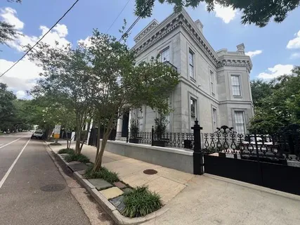$2,750,000 | 1456 Camp Street, New Orleans, LA 70130