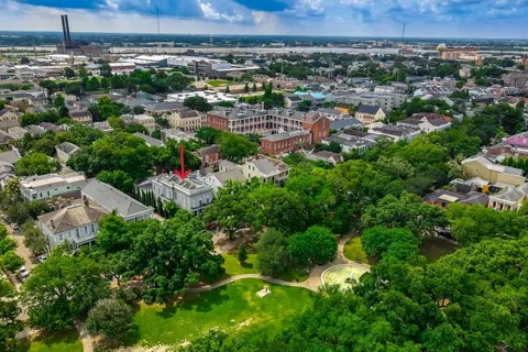 $2,750,000 | 1456 Camp Street, New Orleans, LA 70130