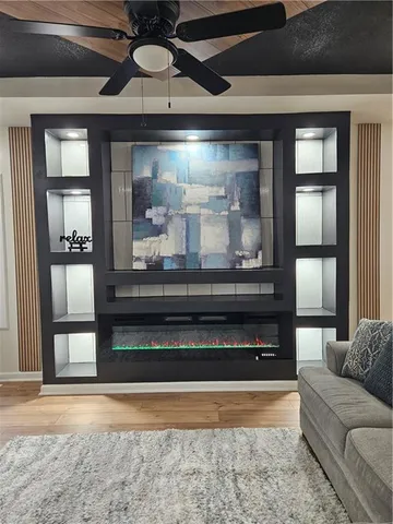 $285,000 | 3040 Agnes Avenue, Kansas City, MO 64128