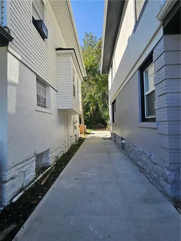 $285,000 | 3040 Agnes Avenue, Kansas City, MO 64128