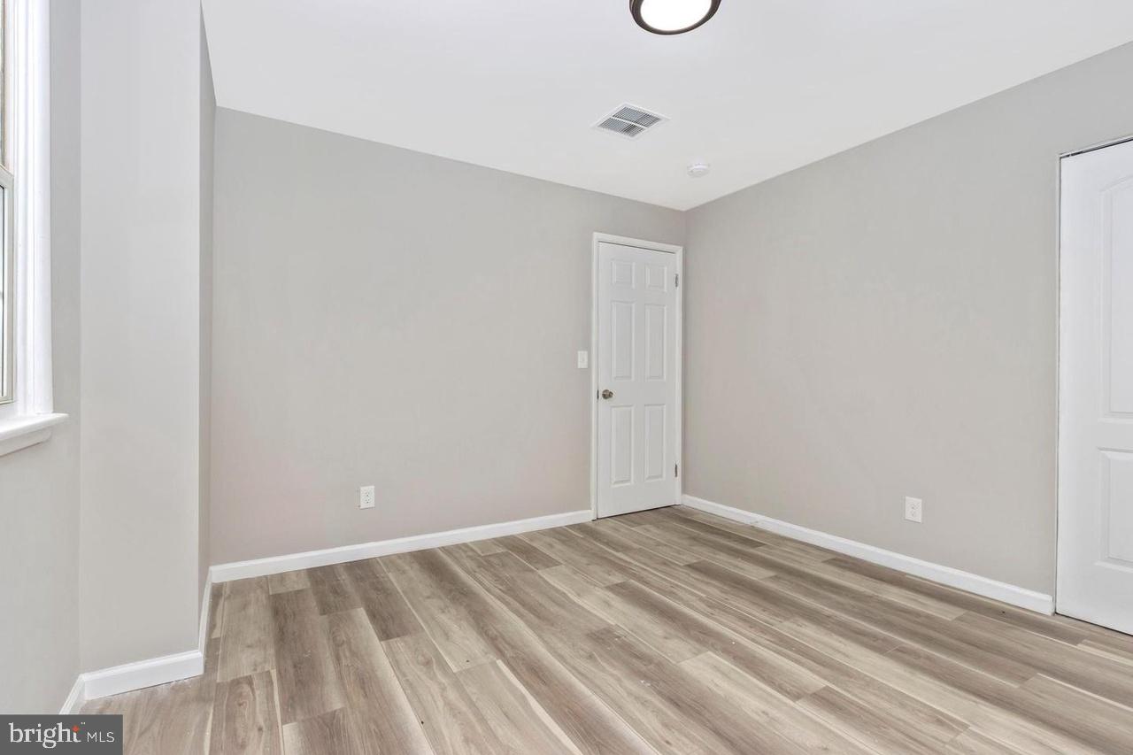 6738 Allview Drive Columbia, MD 21046 - Photo 18 of 33 a view of room