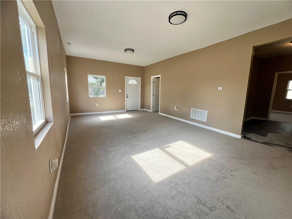 407 South Washington La Harpe, KS 66751 - Photo 2 of 13