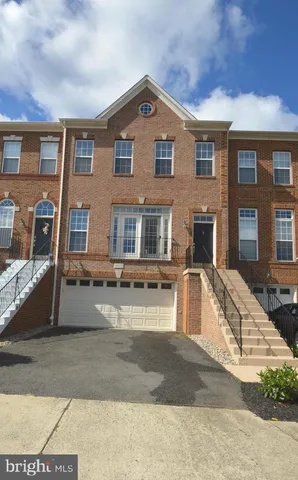 $2,995 | 24600 Siltstone Square, Aldie, VA 20105