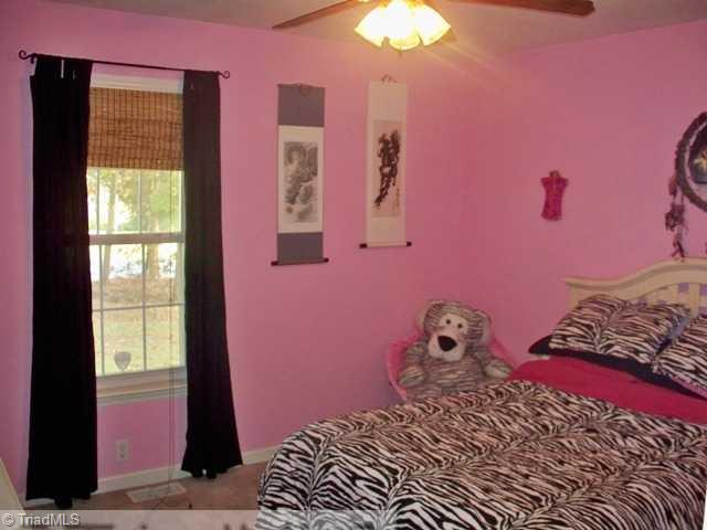 8204 Daltonshire Drive Oak Ridge, NC 27310 - Photo 14 of 16 2nd Bedroom.