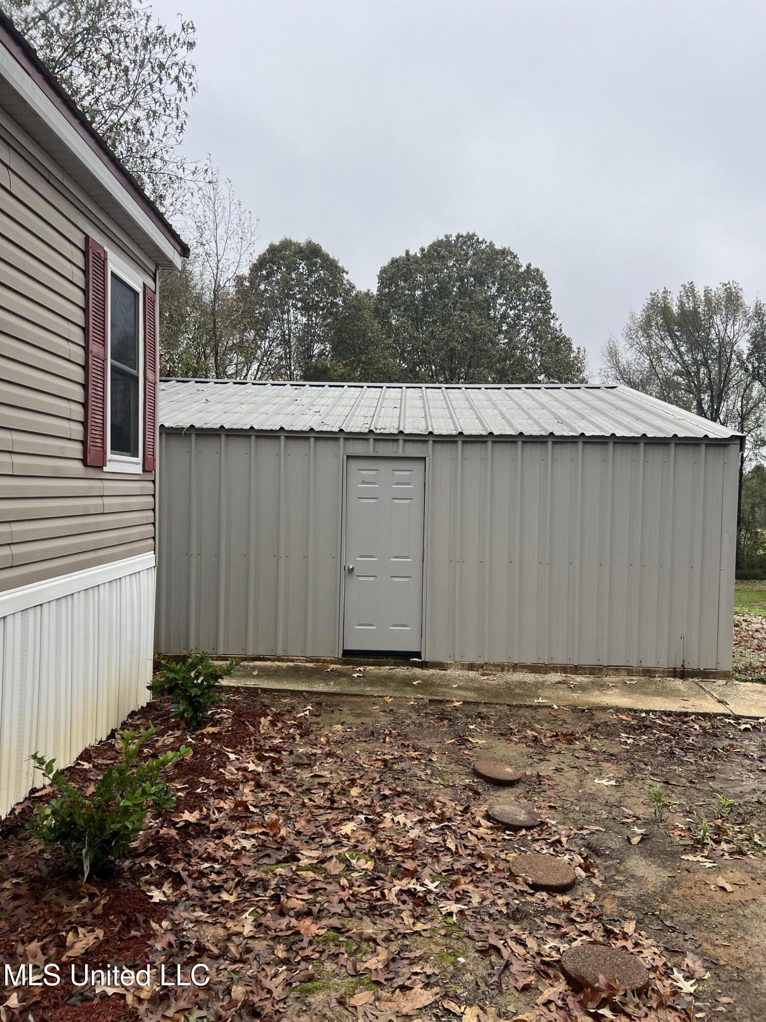 3418 Pryor Road Coldwater, MS 38618 - Photo 26 of 30 IMG_9987