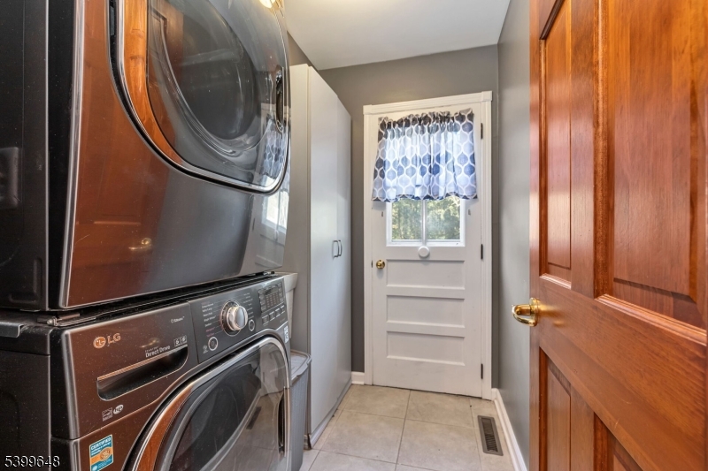512 Township Line Road Hillsborough, NJ 08844 - Photo 7 of 40 a view of walk in closet