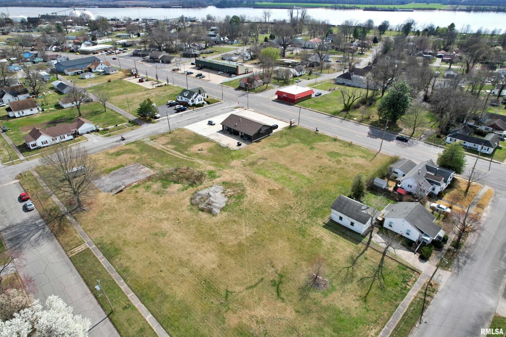 613 East 5th Street Metropolis, IL 62960 - Photo 10 of 18