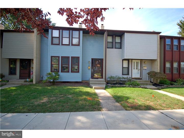 533 Fairfield Road East Windsor, NJ 08520 - Photo 1 of 23