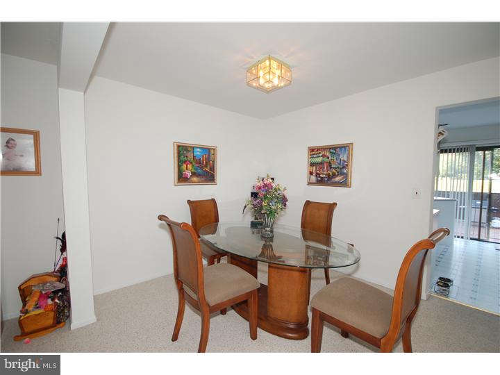 533 Fairfield Road East Windsor, NJ 08520 - Photo 6 of 23