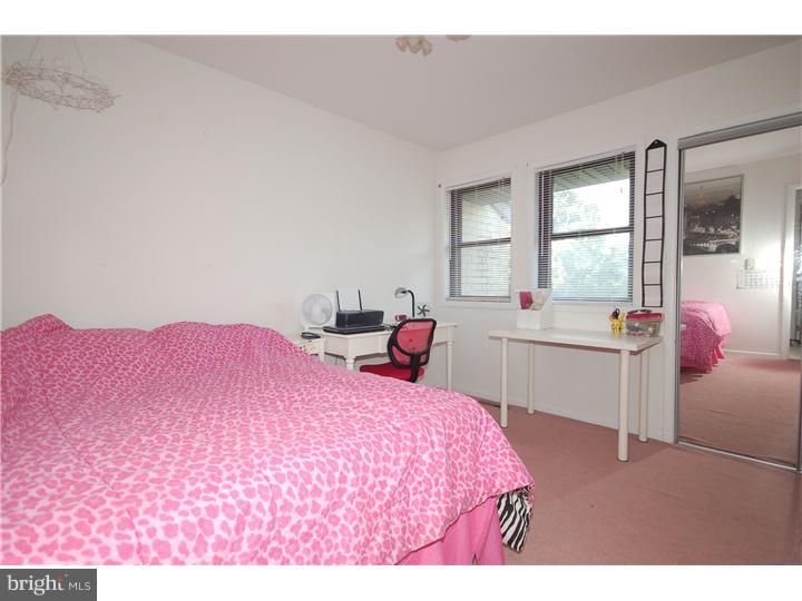 533 Fairfield Road East Windsor, NJ 08520 - Photo 10 of 23