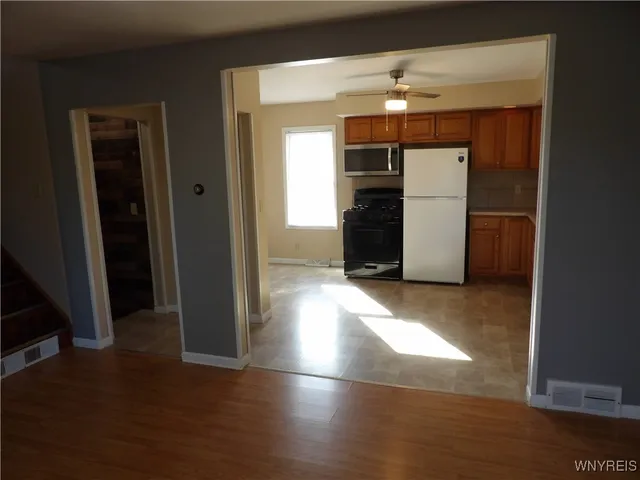 $2,375 | 10332 Transit Road, Amherst, NY 14051