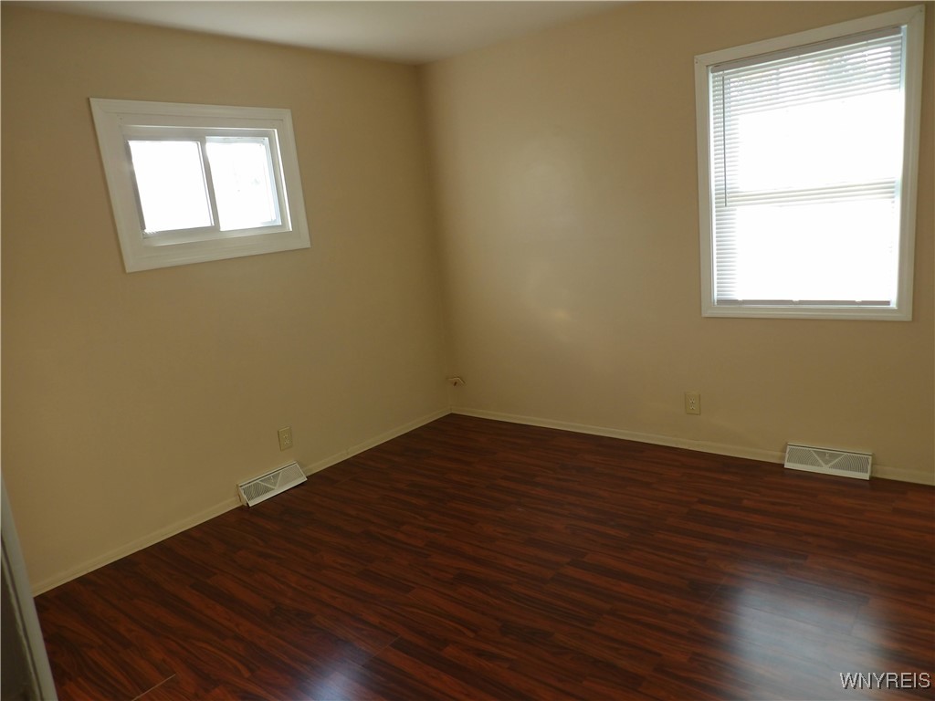 10332 Transit Road Amherst, NY 14051 - Photo 27 of 40