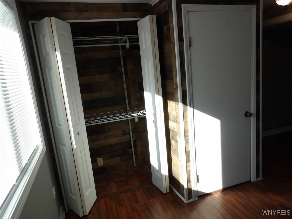 10332 Transit Road Amherst, NY 14051 - Photo 31 of 40